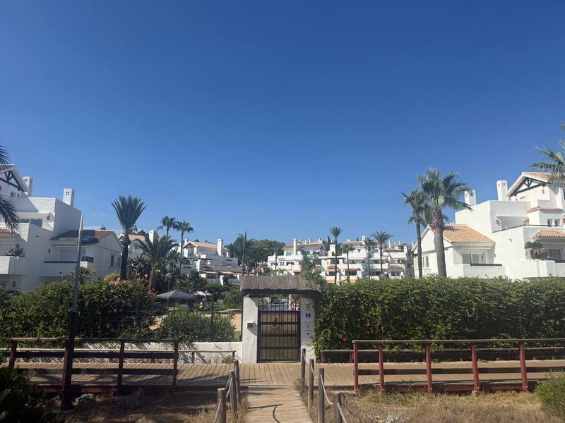 Ground Floor Apartment in Los Monteros
