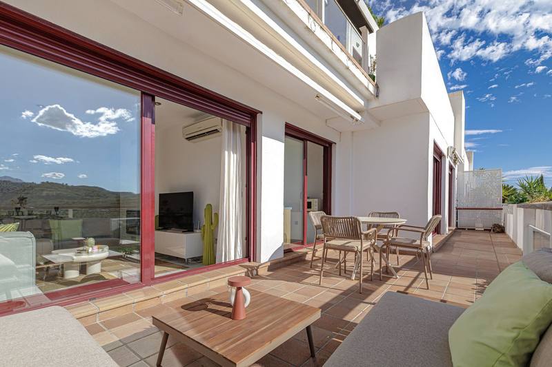 Middle Floor Apartment in Benahavís