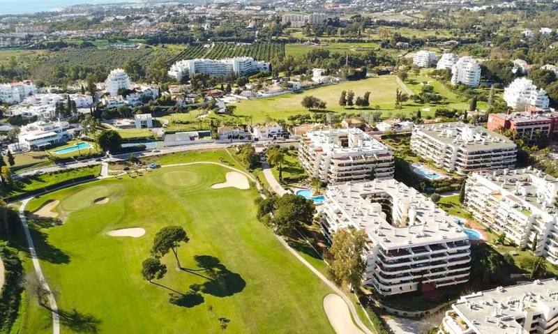 Middle Floor Apartment in Guadalmina Alta