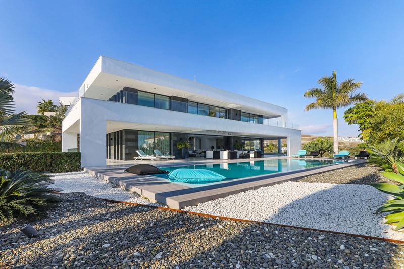 Detached Villa in Los Flamingos