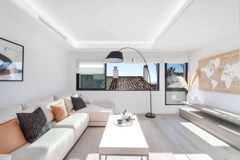 Middle Floor Apartment in Puerto Banús