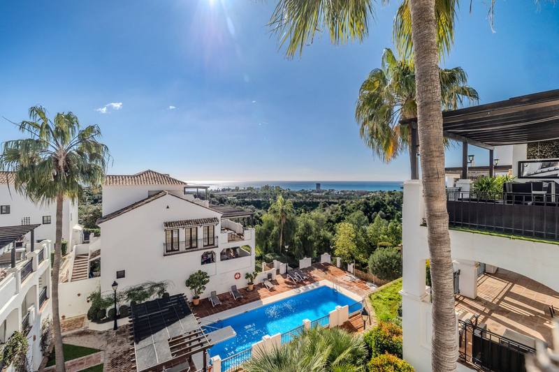 Penthouse Duplex in Altos de los Monteros