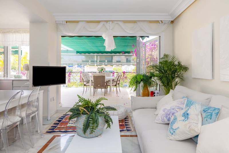 Middle Floor Apartment in Nueva Andalucía