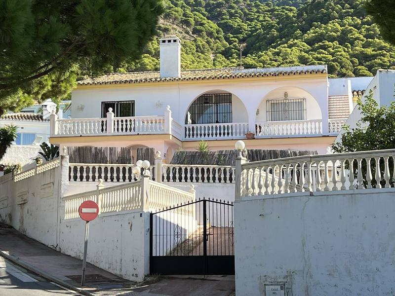 Detached Villa in Mijas