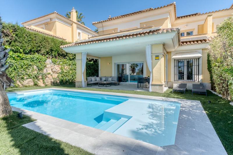 Semi-Detached House in Santa Clara