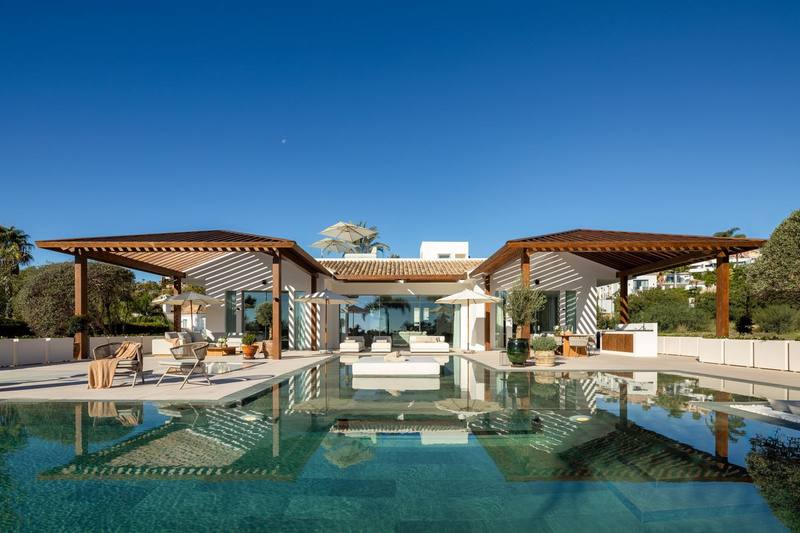Detached Villa in Nueva Andalucía