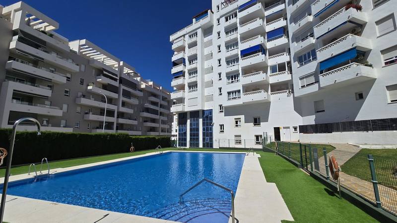Middle Floor Apartment in Nueva Andalucía