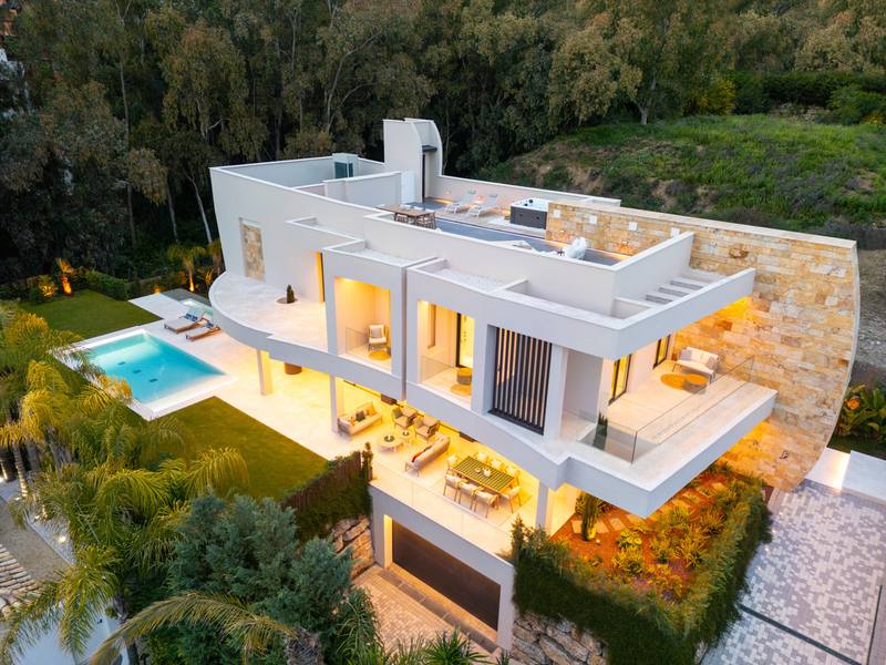 Detached Villa in Nueva Andalucía