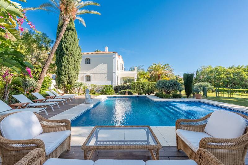 Detached Villa in Nueva Andalucía