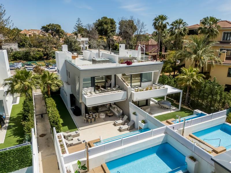 Semi-Detached House in Puerto Banús