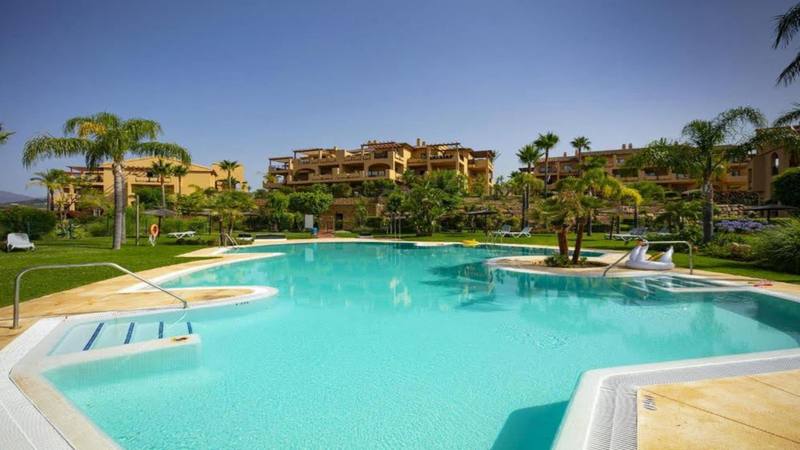 Ground Floor Apartment in El Paraiso