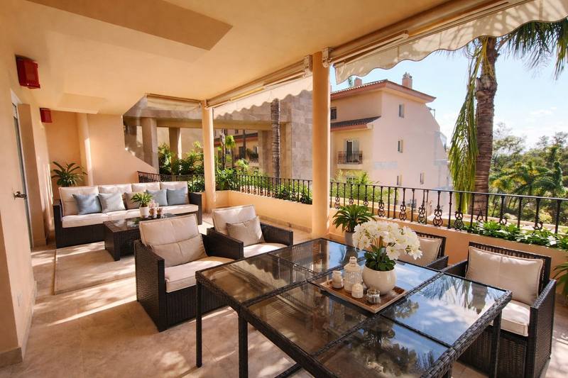 Middle Floor Apartment in Nueva Andalucía