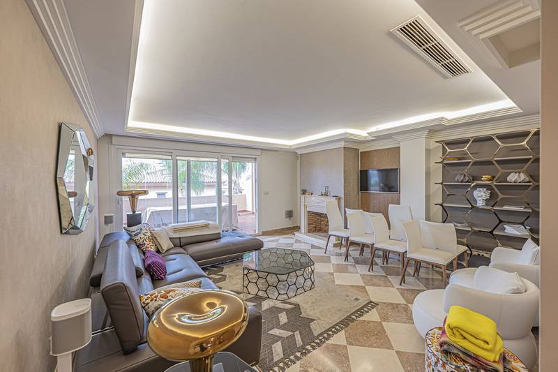 Middle Floor Apartment in Nueva Andalucía
