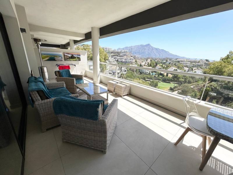 Middle Floor Apartment in La Quinta