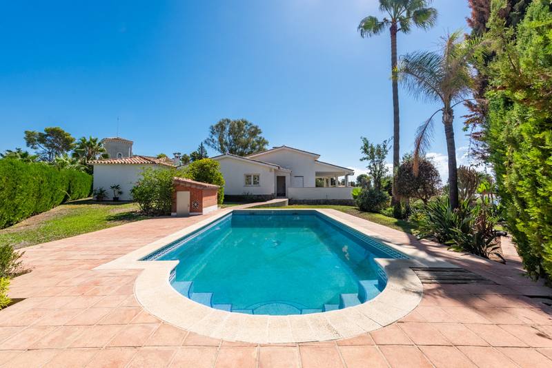 Detached Villa in Atalaya