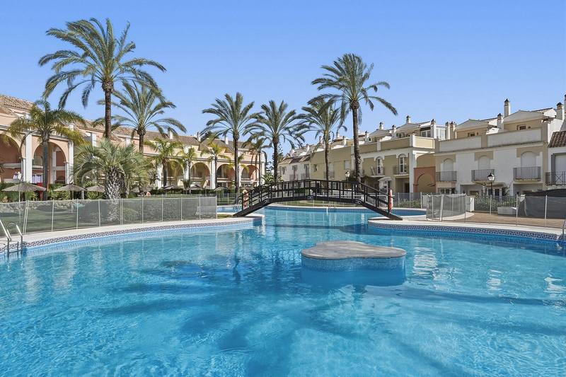 Townhouse in Bahía de Marbella