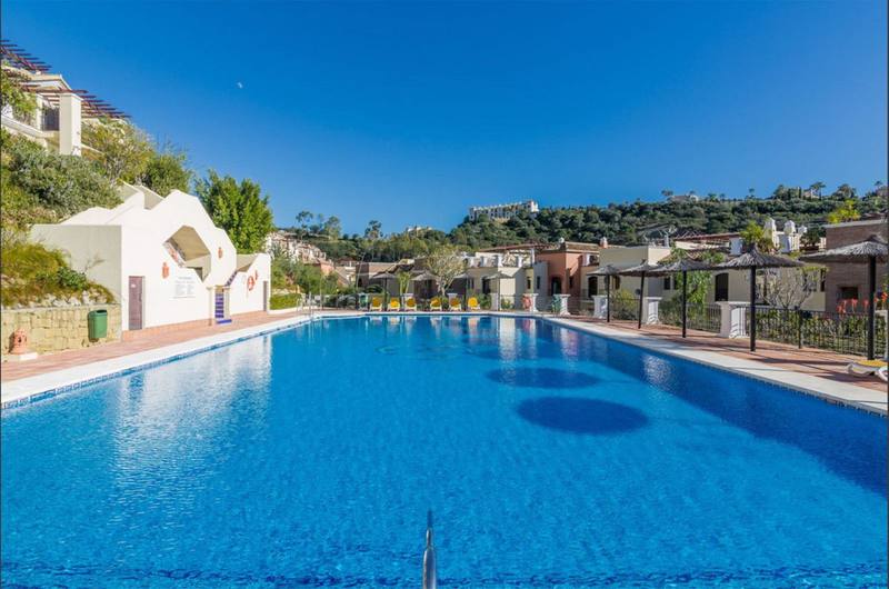 Middle Floor Apartment in Los Arqueros