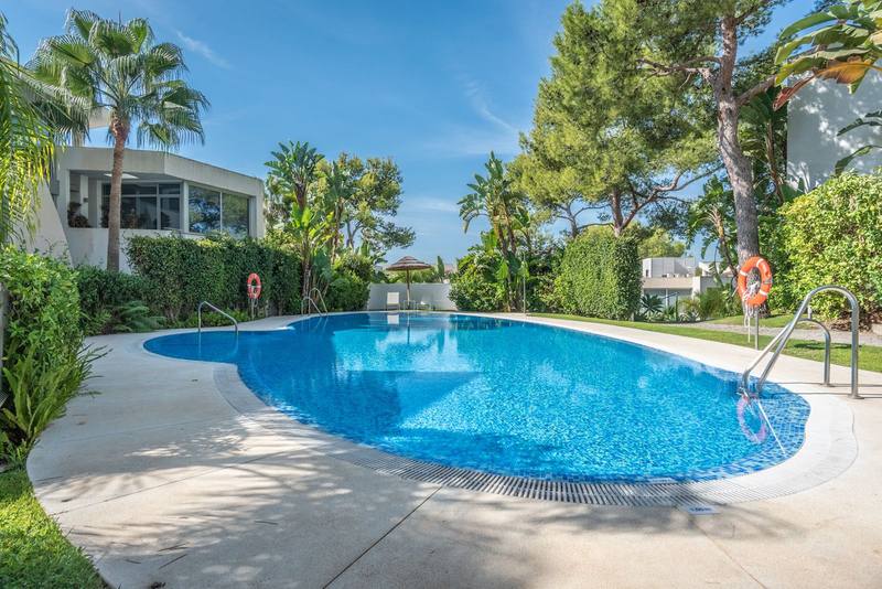 Townhouse in Sierra Blanca