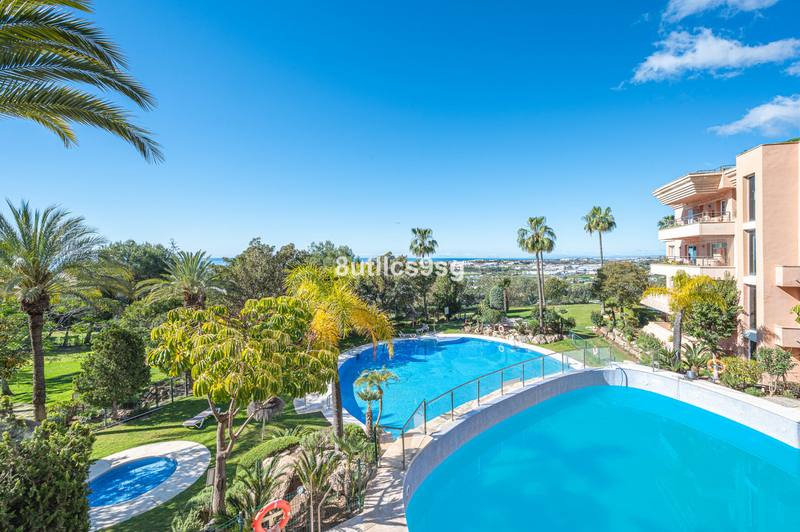 Ground Floor Apartment in Nueva Andalucía