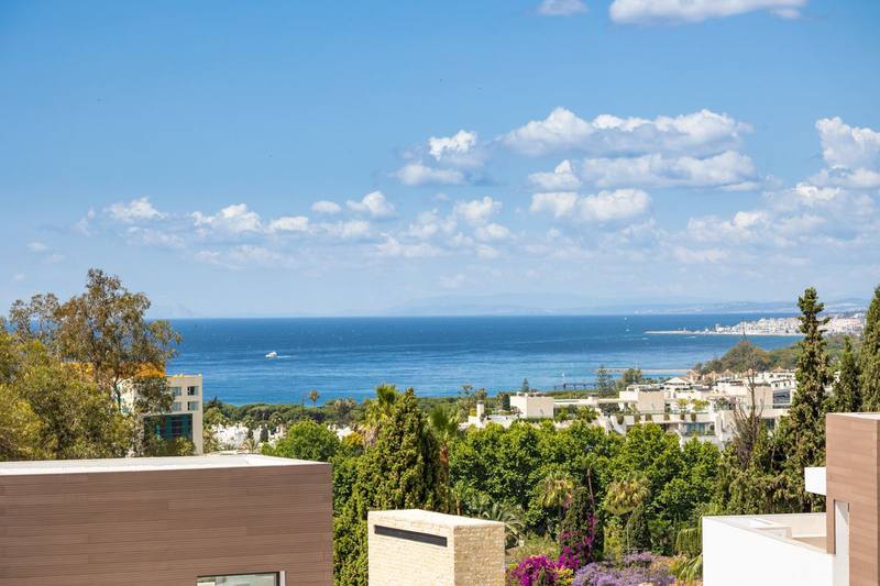 Detached Villa in The Golden Mile