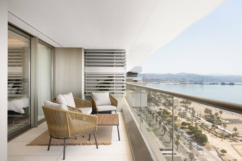 Middle Floor Apartment in Málaga Centro