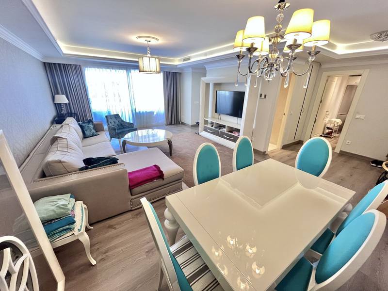 Middle Floor Apartment in Puerto Banús