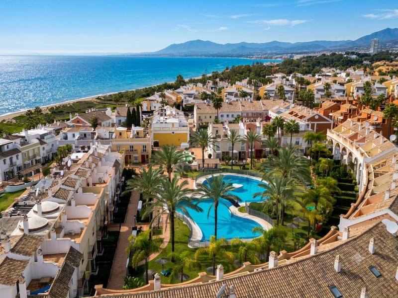 Townhouse in Bahía de Marbella