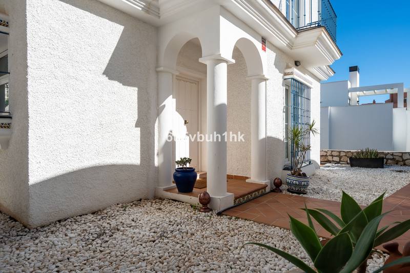 Detached Villa in Fuengirola