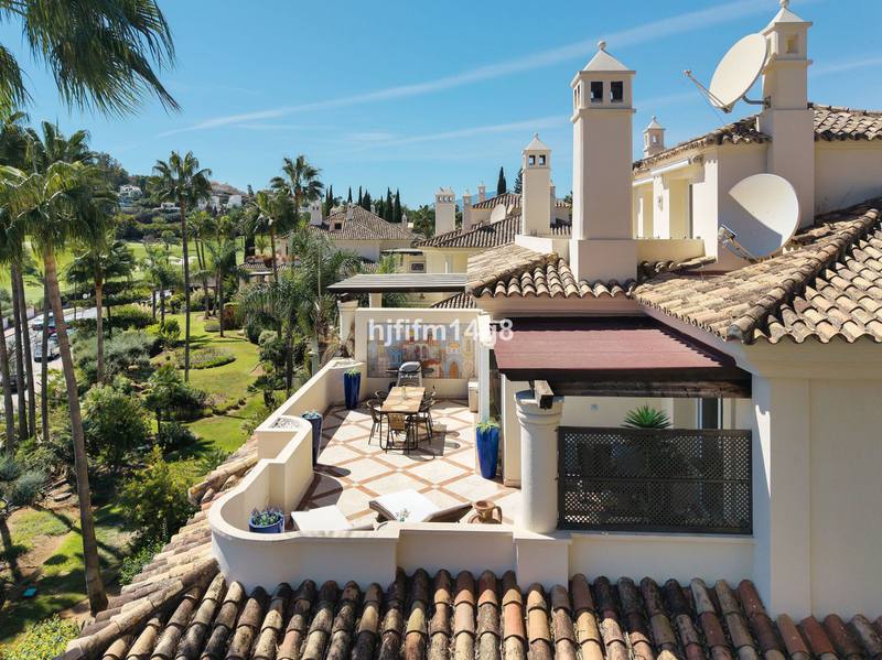 Penthouse in Nueva Andalucía