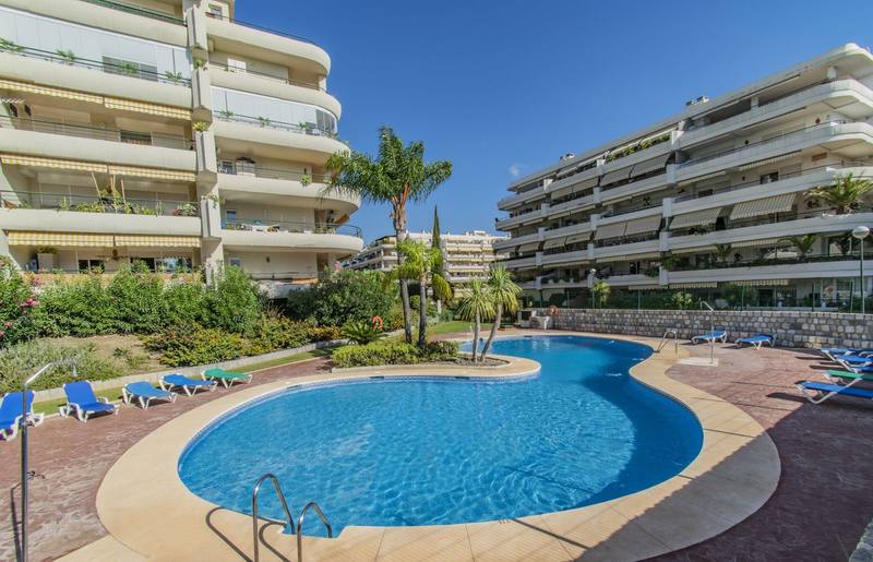 Middle Floor Apartment in Guadalmina Alta