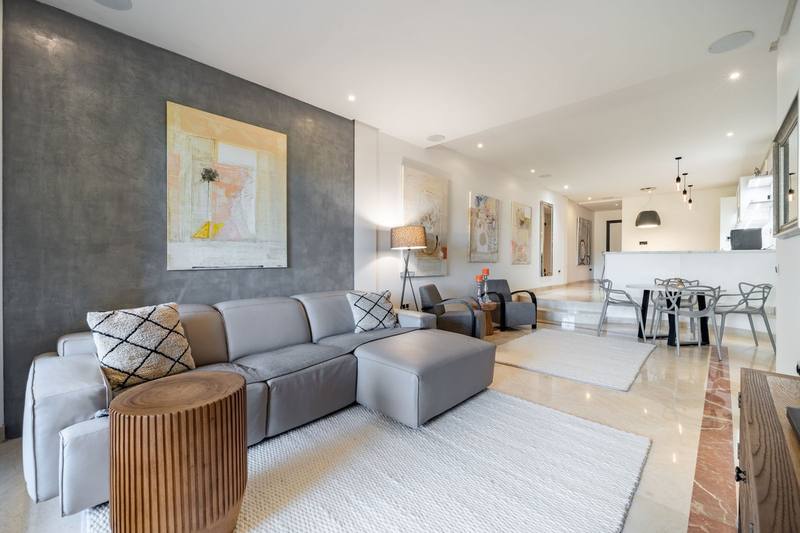 Middle Floor Apartment in Puerto Banús