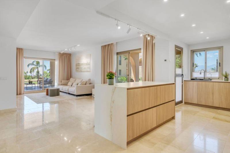 Ground Floor Apartment in Benahavís