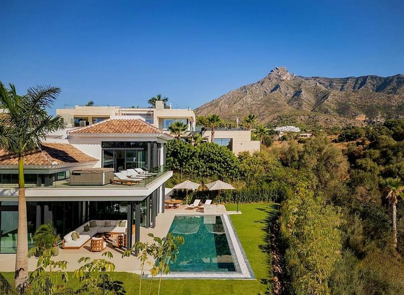 Detached Villa in The Golden Mile