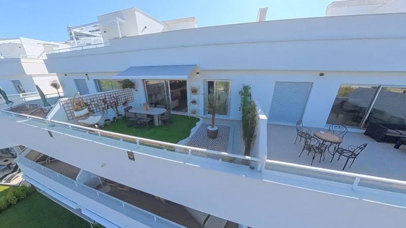 Penthouse in New Golden Mile
