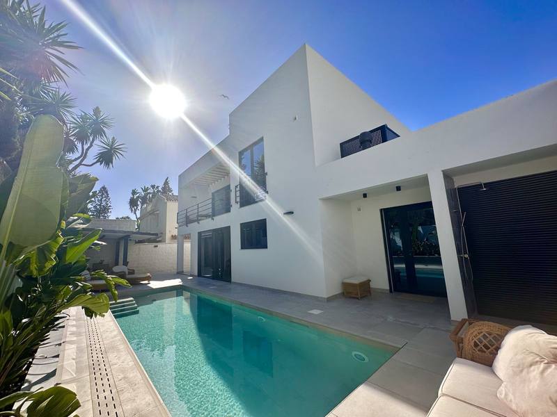 Detached Villa in Puerto Banús