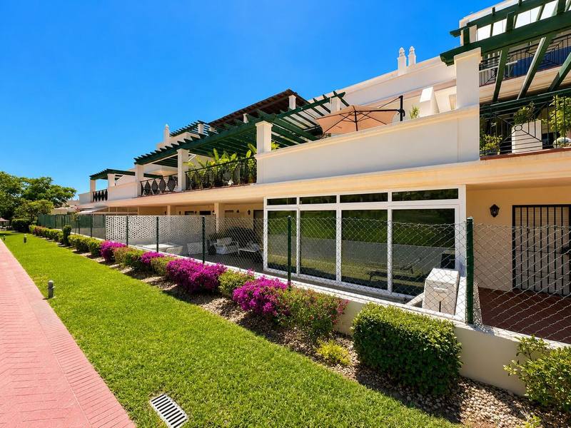 Ground Floor Apartment in Puerto Banús