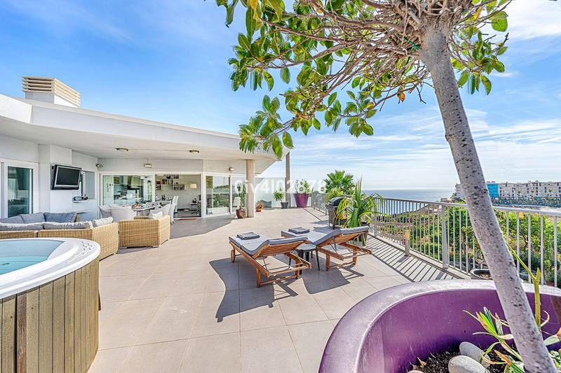 Penthouse in Higueron