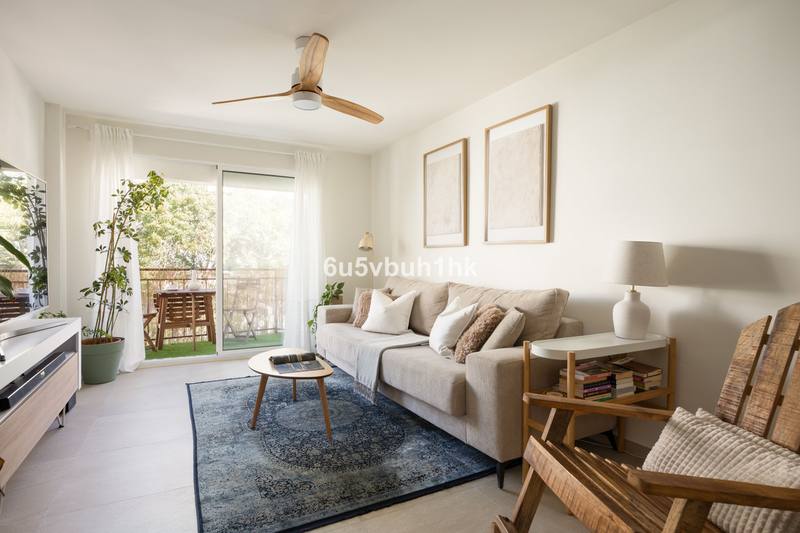Middle Floor Apartment in Málaga
