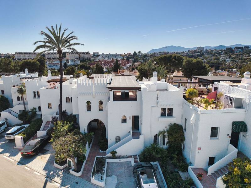 Penthouse in Nueva Andalucía