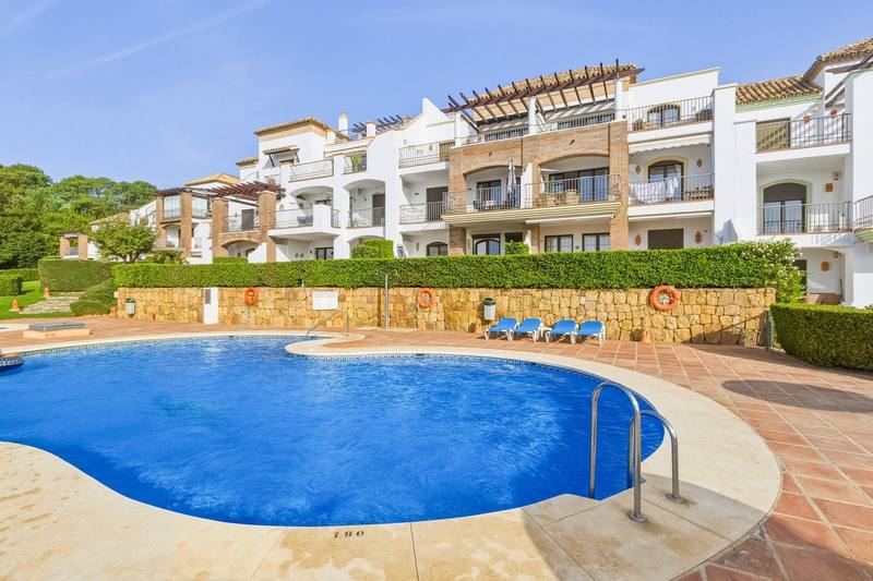 Middle Floor Apartment in Los Arqueros