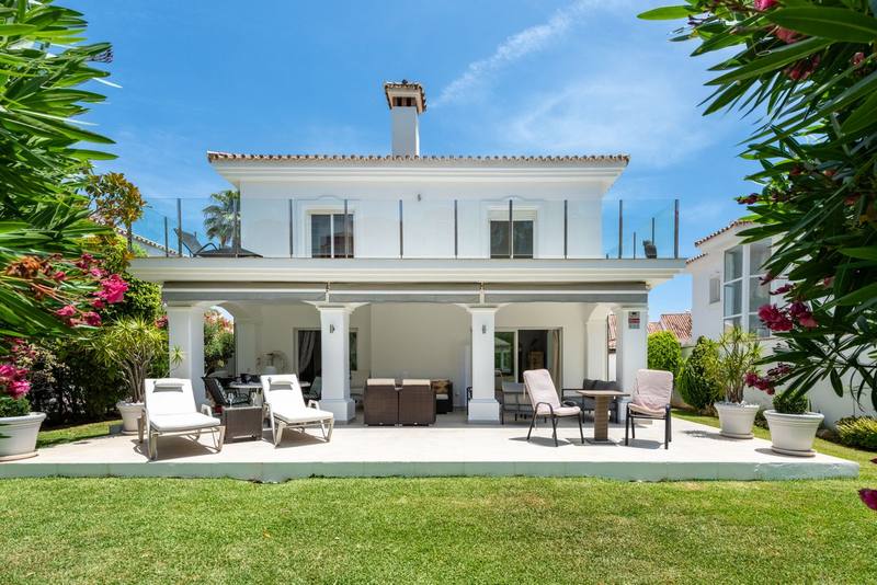 Detached Villa in Atalaya