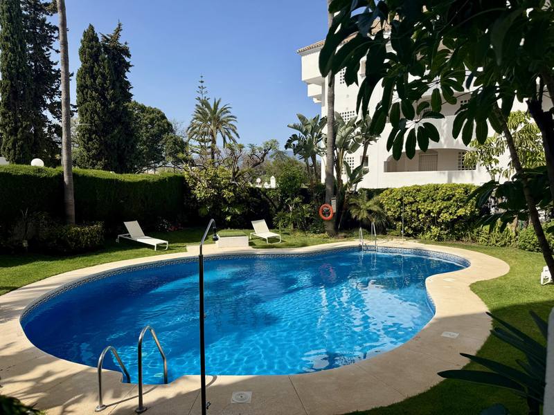 Penthouse Duplex in Guadalmina Baja