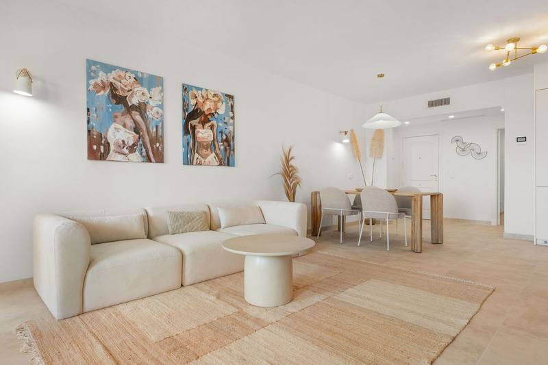 Middle Floor Apartment in Nueva Andalucía