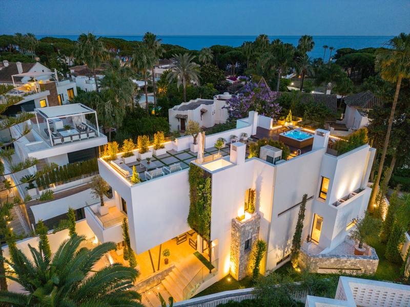 Detached Villa in The Golden Mile