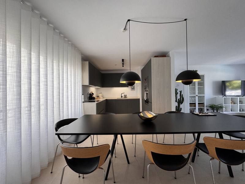 Middle Floor Apartment in Miraflores