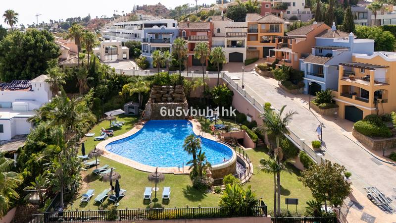 Townhouse in Nueva Andalucia