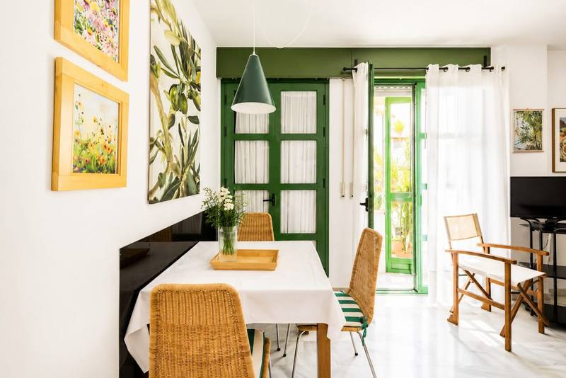 Middle Floor Apartment in Málaga Centro