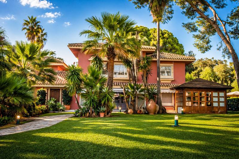 Detached Villa in Guadalmina Baja