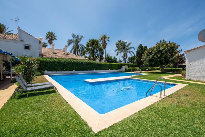 Semi-Detached House in Cortijo Blanco
