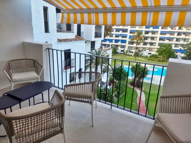 Middle Floor Apartment in Puerto Banús